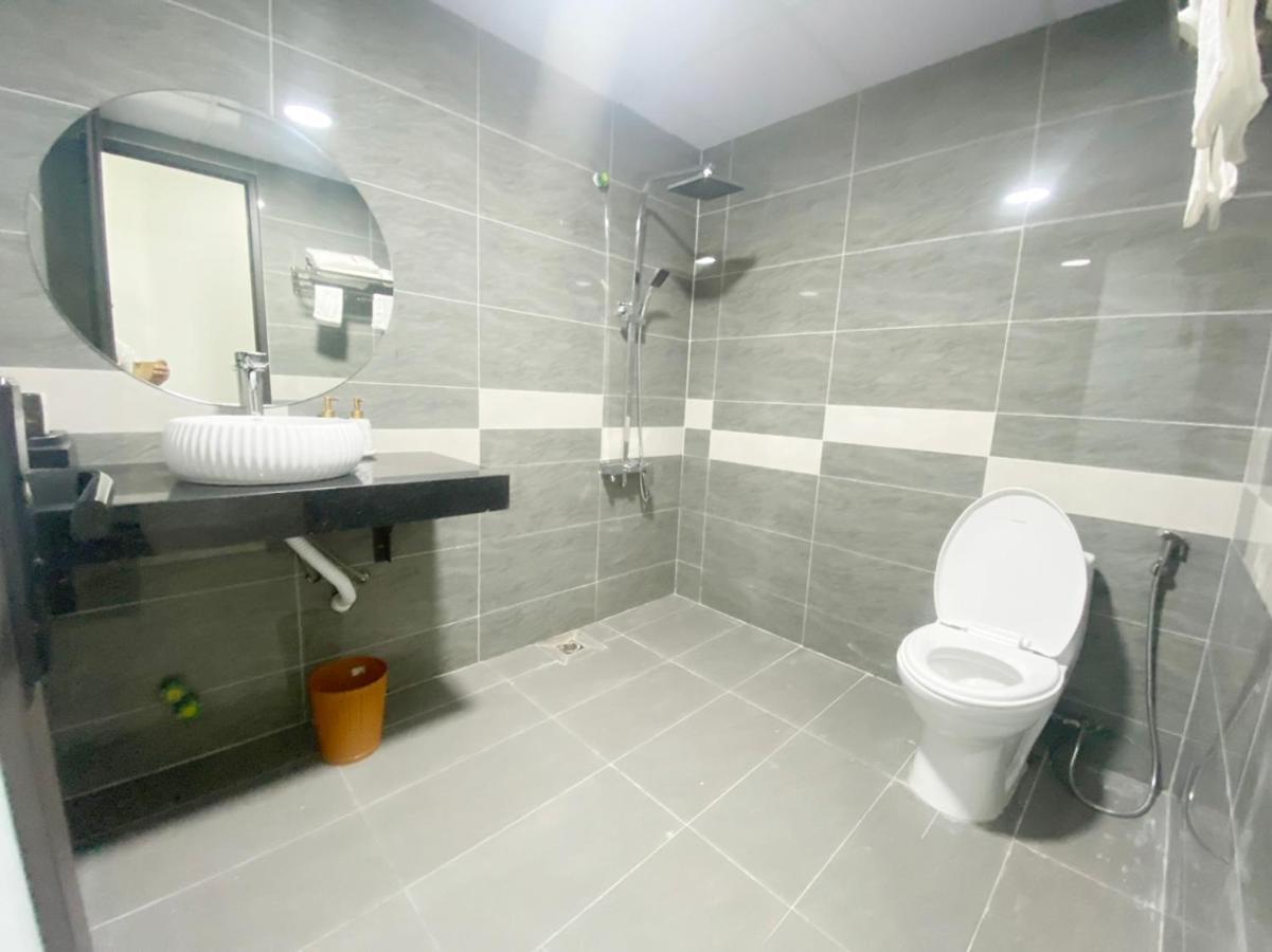 Ruby Hotel - Gan Trung Tam Khao Thi Dhtn Thái Nguyên Buitenkant foto
